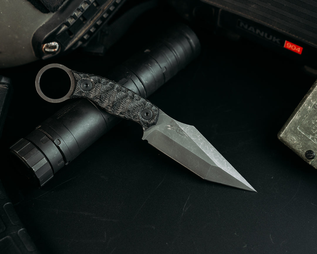 Ringed Tac Tanto- Black Canvas Micarta, Allen Bolts, Chaos Grip
