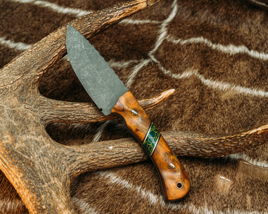 Cavner- Desert Ironwood, Black G10 and Brass Pin Striping, Arizona Jade Tru-stone Split, Mosaic Pins, Brass Lanyard Pin, Contoured Grip