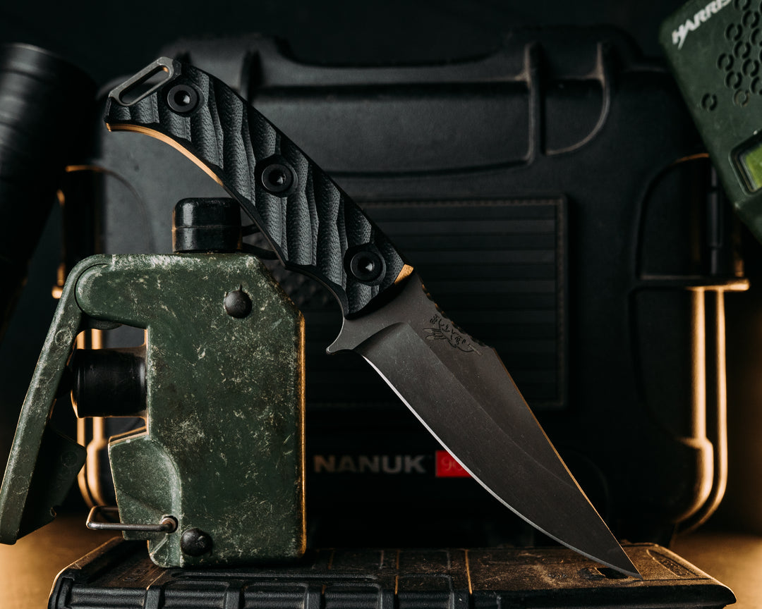 Tosahwi- Black G10, Allen Bolts, Textured Grip