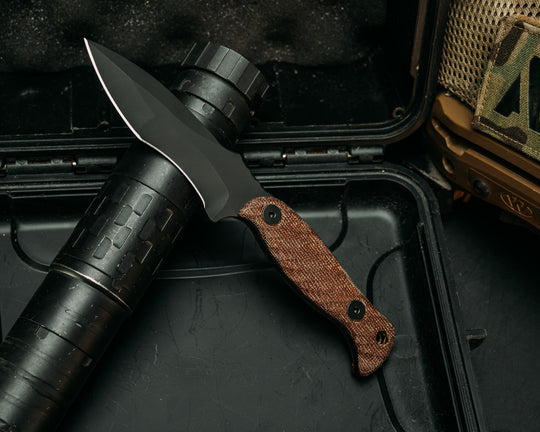 Extremis MK1 - Brown Canvas Micarta, Armor Black Cerakote, Allen Bolts, Hollow Lanyard Hole, Iron grip