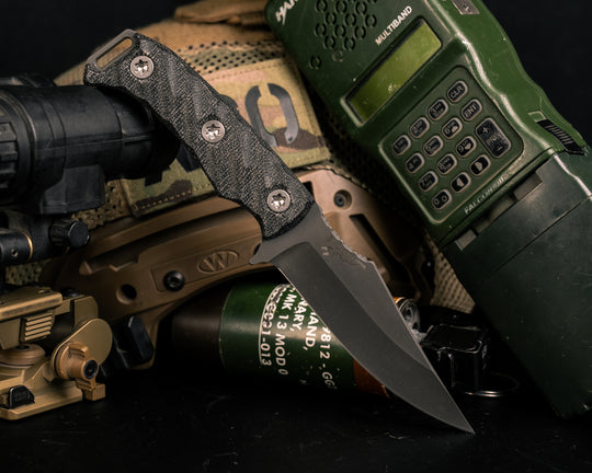 Tosahwi - Black Canvas Micarta, Ti Torx Bolts, Iron Grip