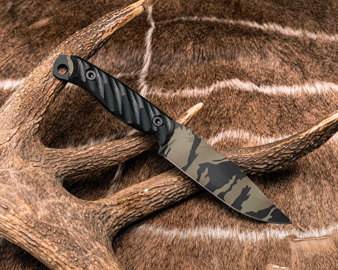 Crow Scout - Black G10, Tiger Stripe Cerakote, Allen Bolts, Textured Grip