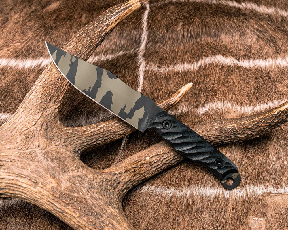 Crow Scout - Black G10, Tiger Stripe Cerakote, Allen Bolts, Textured Grip