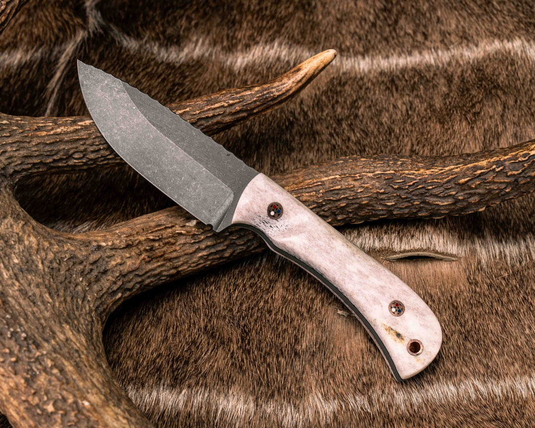 Cav Jr - Elk, Copper Patriot Mosaic Pins, Copper Lanyard Pin, Textured Grip