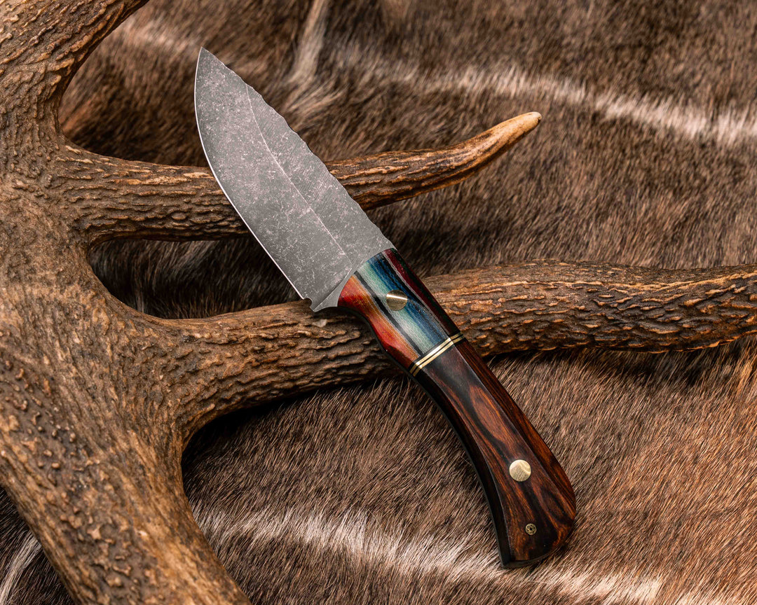 Cav Jr- Espeical G-carta, Black G10 and Brass Split, Desert Ironwood, Brass Pins, 1/8" Mosaic Pin, Textured Grip