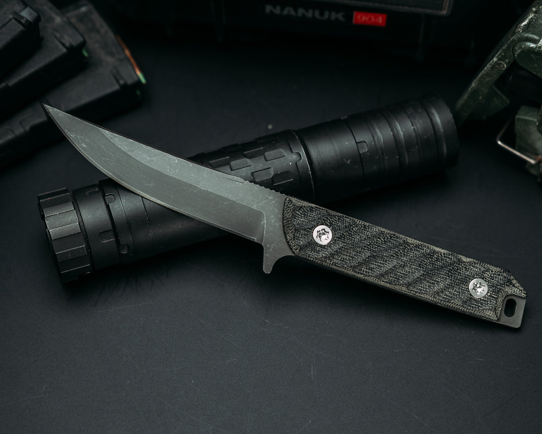 Kwaiken FC - Black Canvas Micarta, Ti Torx Bolts, Iron Grip, Open Tang