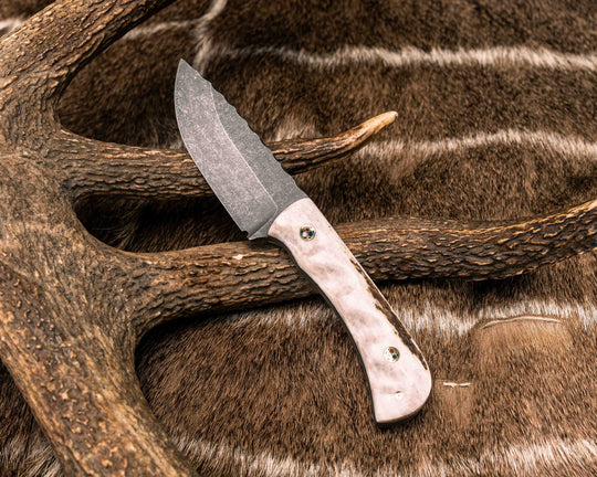 Cav Jr- Elk Antler, Patriot Mosaic Pins, 1/8" Brass Mosaic Pin, Black and Coyote G10 Liner, Textured Grip