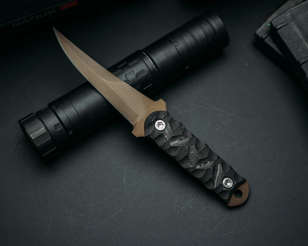Combat Filet - Black Dunes Carbon, Midnight Bronze Cerakote, Ti Torx Bolts Chaos Grip