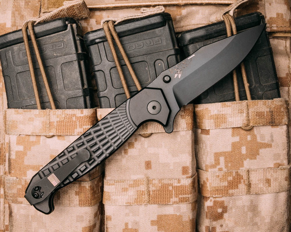 Crow Folder- Anodized black frame, nitride black blade, grenade stippled Grip, deep carry pocket clip