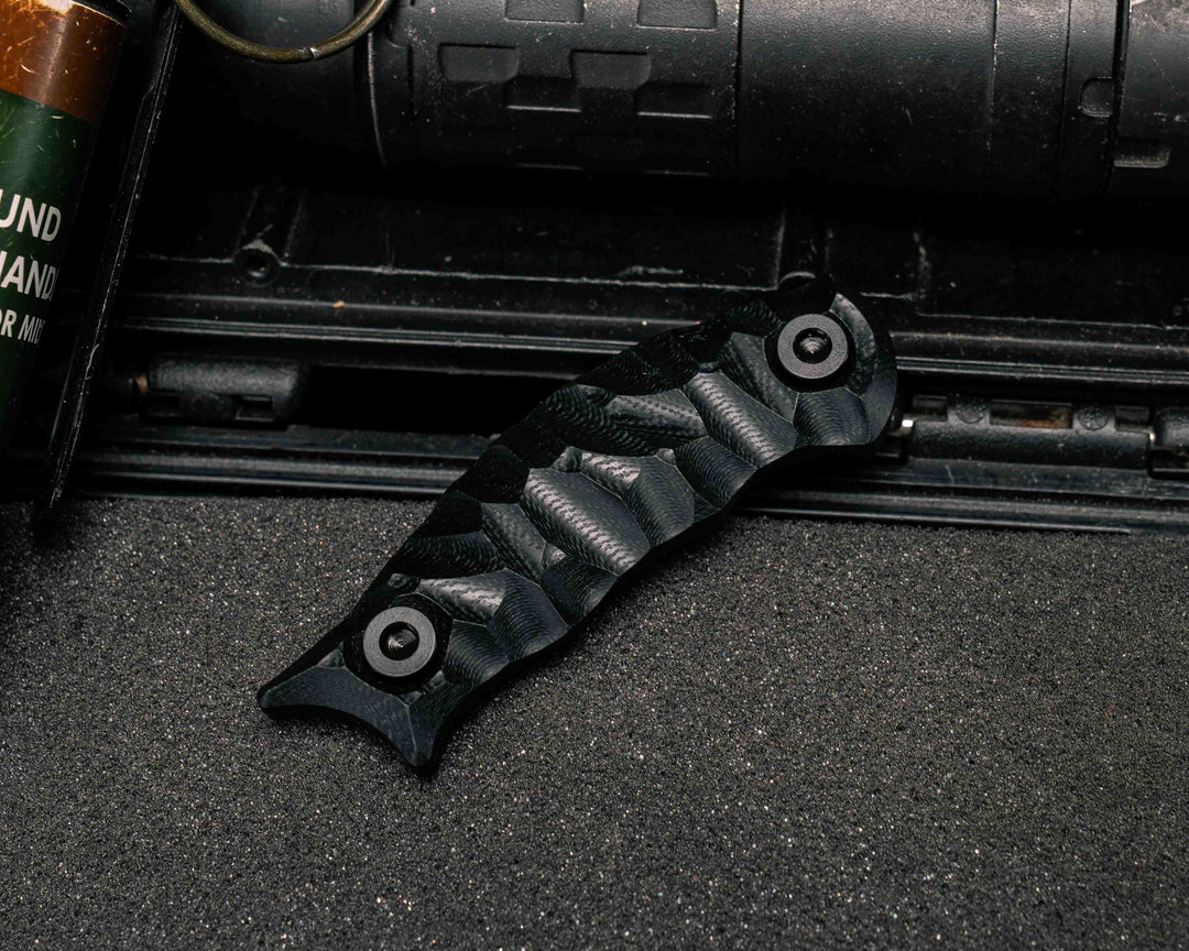 Karambito Scales- Black G10,  Allen Bolts, Chaos Grip