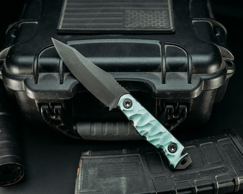 Field Knife Jr- Tiffany Blue/Black G10, Ti Torx Bolts, Chaos Grip