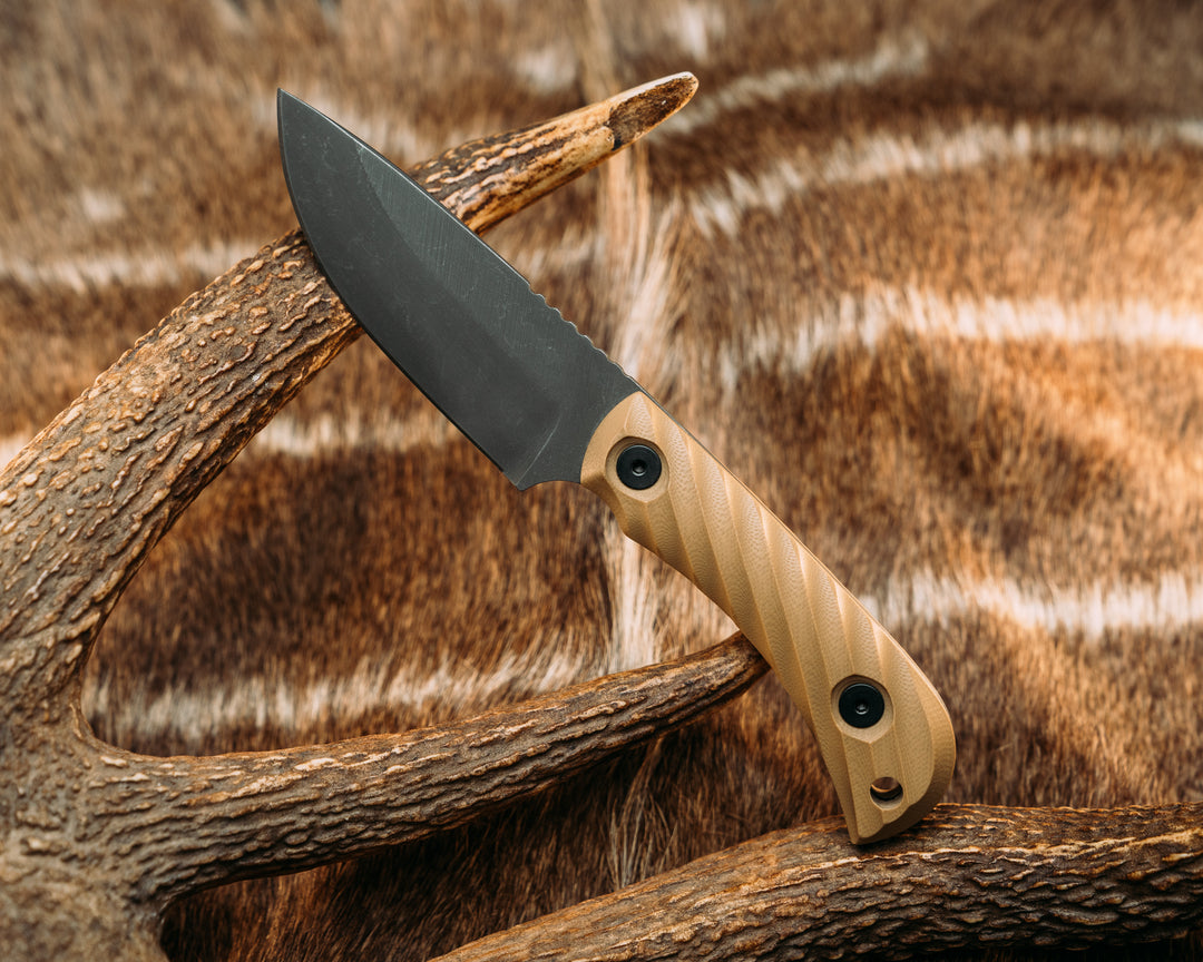 Cav Jr Back Country - Coyote G10, Allen bolts, Reticulated Grip