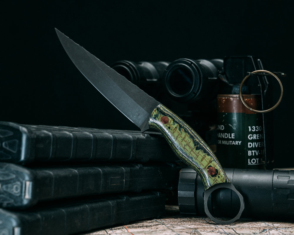 Osoraku 4"- Carbon, Copper Mesh, Rubber, Micarta and Green Resin, Copper Pins, Smooth Grip