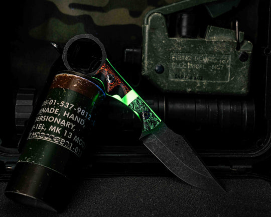 Jaq- Green Glow Marbled Carbon, Glow Resin Split, Flow Party Camo Carbon, Mosaic Pins, Textured Grip