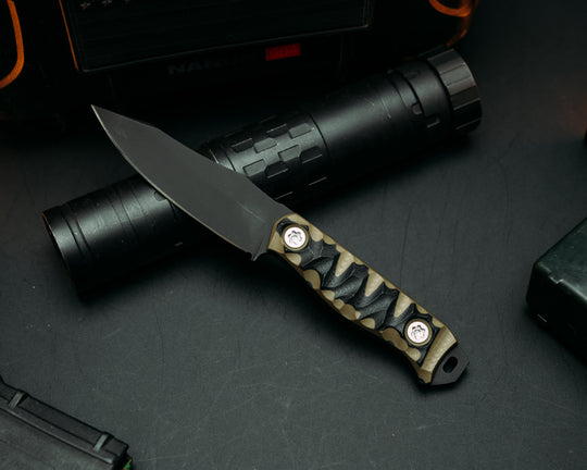 Field Knife Jr - Black & OD Green G10, Armor Black Cerakote, Ti Torx Bolts, Chaos Grip