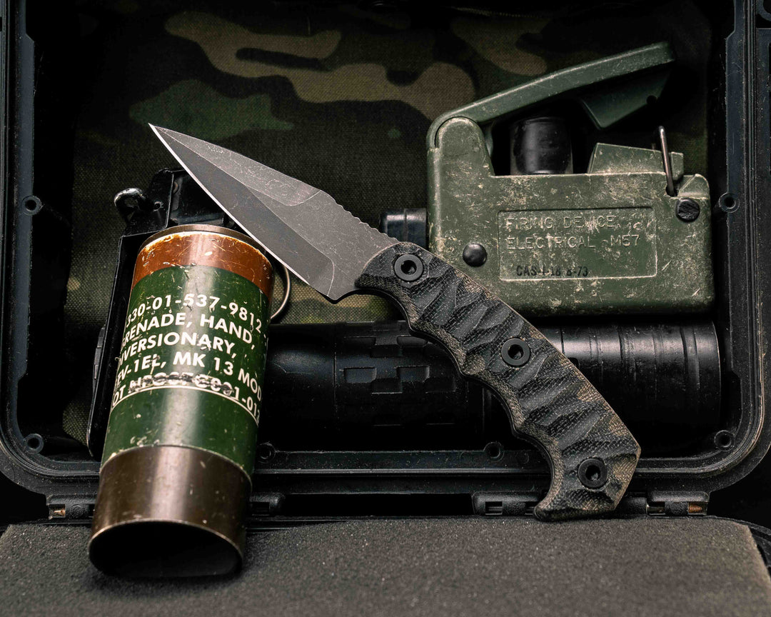 3" HUMINT- Black/OD Green Canvas Micarta, Allen Bolts, Textured Grip