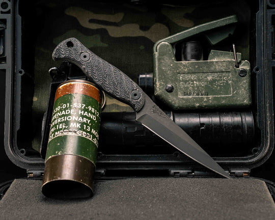 Congressman - Black Canvas Micarta, Allen Bolts, Textured Grip, Closed Tang Lanyard Hole