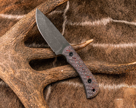 Cavner- Snow Fire Carbon, Allen Bolts, Textured Grip