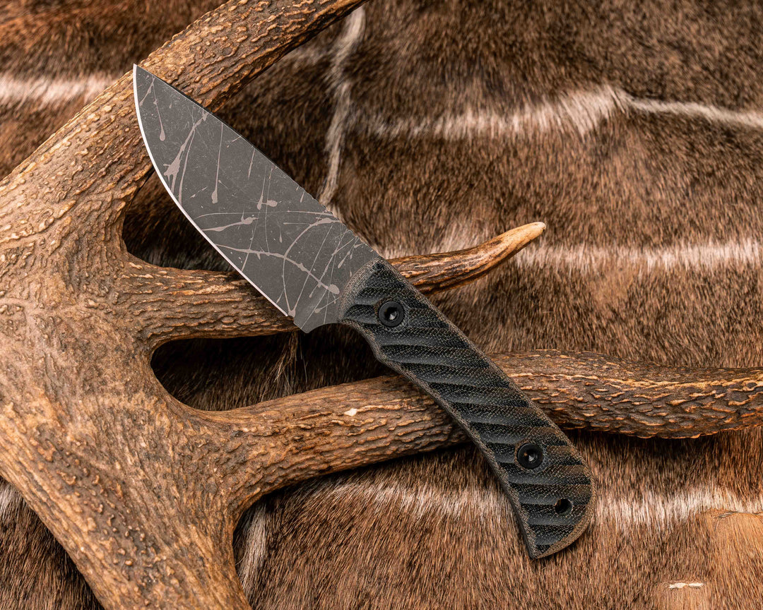 Cavner- Black/OD Green Canvas Micarta, Allen Bolts, Textured Grip