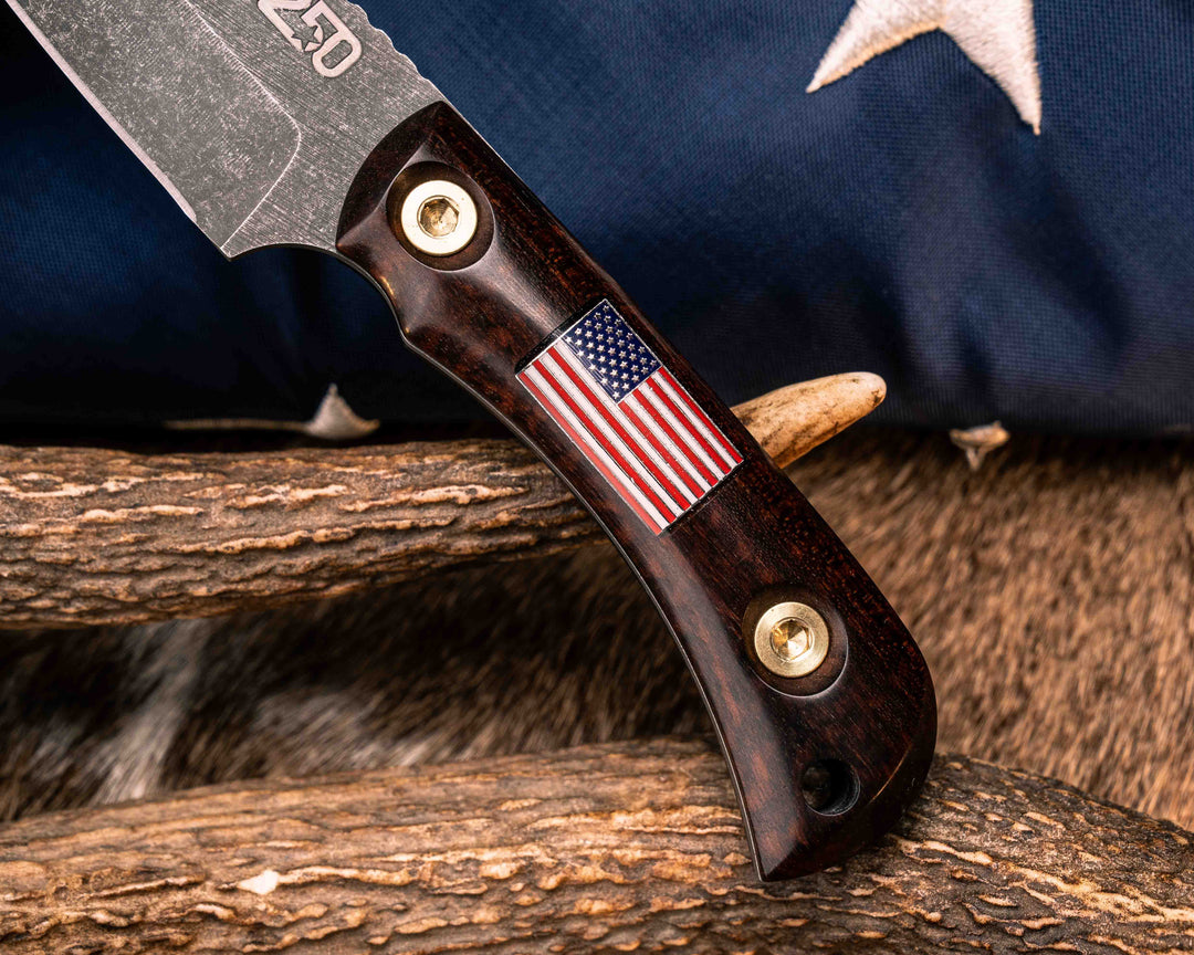 Cav Jr Back Country Semiquincentennial- Snakewood, American Flag Inlay, Red, Black G10 and Bass Liner, Brass Bolts, Smooth Grip