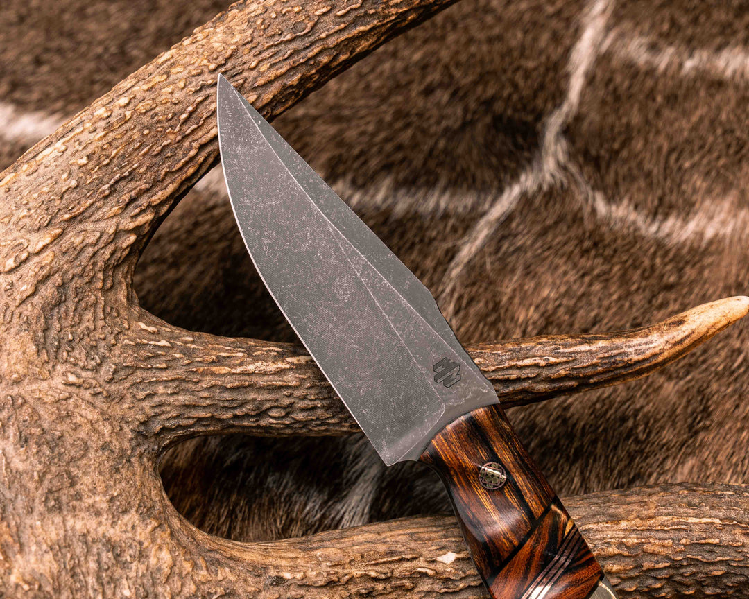 Crow Scalper- Desert Ironwood, Black G10 and Copper Pin Striping, Desert Ironwood Split, Ram's Horn, Mosaic Pins, Textured Grip