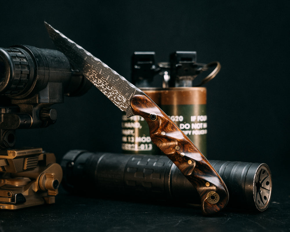 Boogeyman- Vegas Forge Dot Matrix Damascus- Desert Ironwood, Mosaic Pins, 1/8" Brass Pins, 3/8" Mosaic Lanyard Pin, Textured Grip