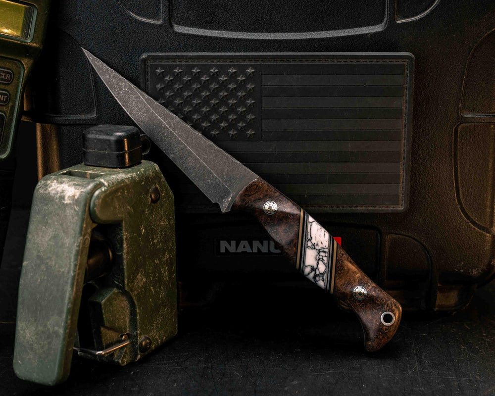 Congressman- Dyed Amboyna, Black G10, Coyote G10 and Aluminum Pin Striping, White Turquoise Tru-stone Split, Mosaic Pins, Aluminum Lanyard Pin, Textured Grip