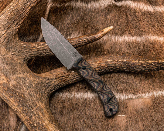 Cav Jr- Python Canvas Micarta, CF Pins, CF Lanyard Pin, Textured Grip