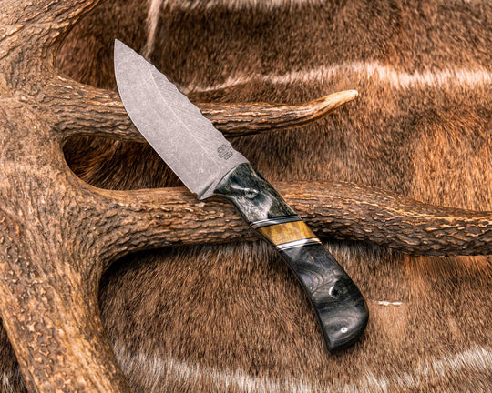 Cav Jr- Giraffe Bone, Black G10 and Aluminum Pin Striping, Dyed Curly Maple Split, Dyed White Oak, Mosaic Pins, Textured Grip