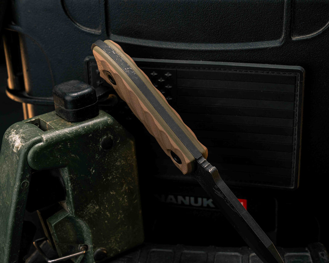 Disaster Cub- Coyote/OD Green G10, Allen Bolts, Textured Grip