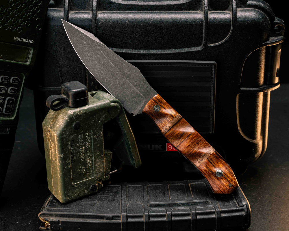 Field Knife - Desert Ironwood, Black Ash and Desert Ironwood Split, Mosaic Pins, Textured Grip