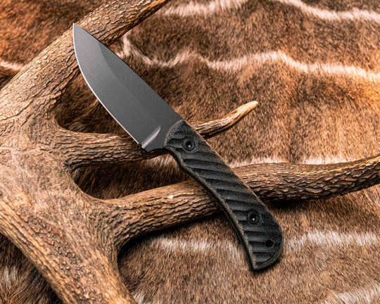 Cavner- Black/OD Green Canvas Micarta, Armor Black Cerakote, Allen Bolts, Textured Grip