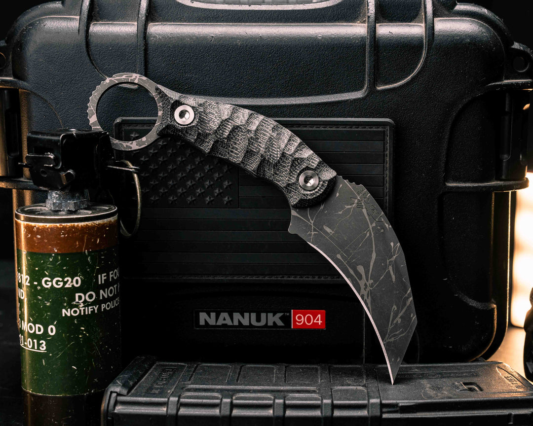 Karambito- Black Canvas Micarta, Allen Bolts, Textured Grip