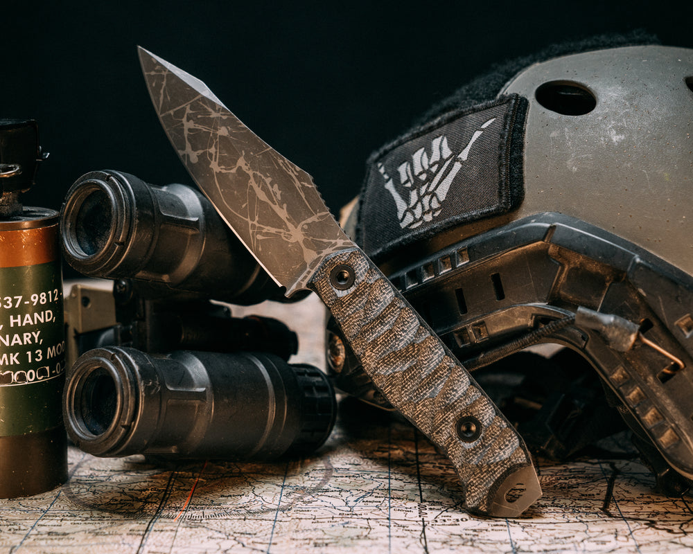 Field Knife- Black Canvas Micarta, Allen Bolts, Chaos Grip