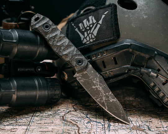 Field Knife Jr- Black Canvas Micarta, Allen Bolts, Chaos Grip