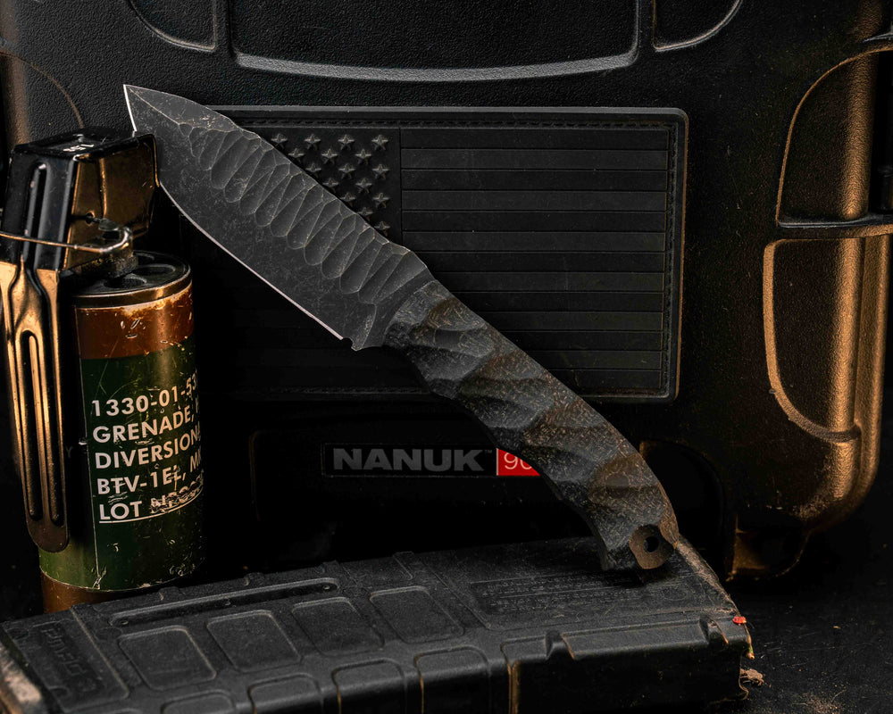 Disaster Cub- Black Burlap Micarta, CF Pins, CF Lanyard Pin, Textured Grip