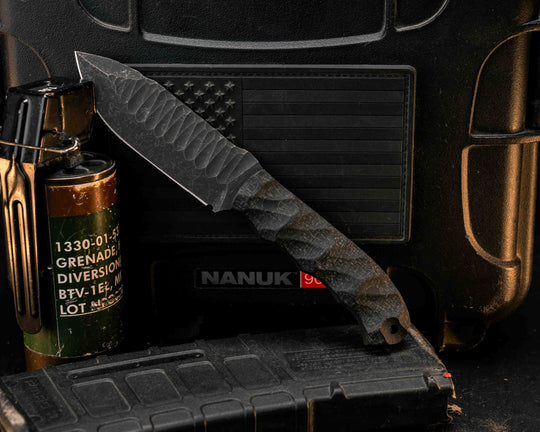 Disaster Cub- Black Burlap Micarta, CF Pins, CF Lanyard Pin, Textured Grip