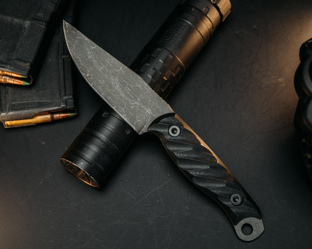 Crow Jr - Black G10, Allen Bolts, Iron Grip