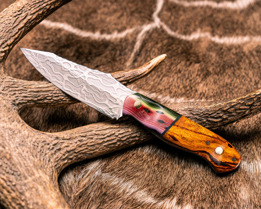 Field Knife- Thin Rainbow Trout G-Carta, Forest Green G10 Split, Desert Ironwood, Brass Pins, Contoured Grip
