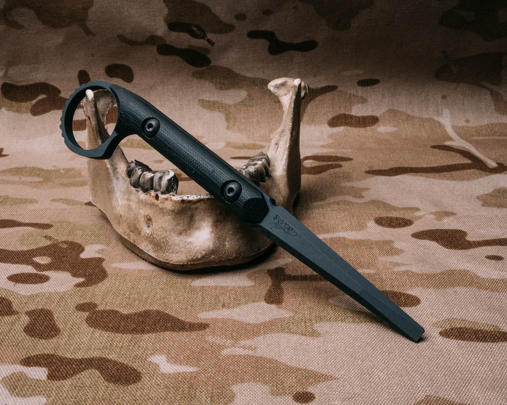 Ring Flathead tool, black G10 grip, sniper grey cerakote, black allen bolts