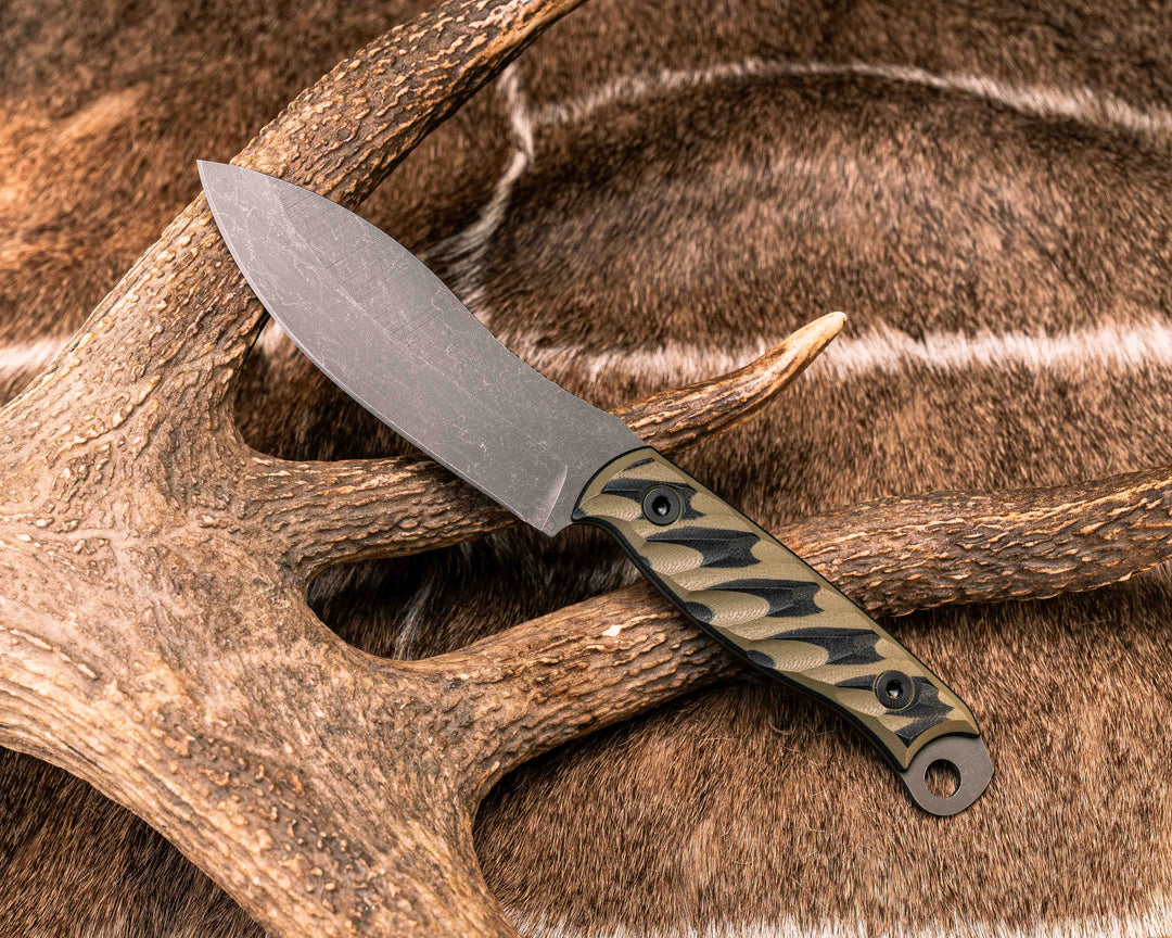 Hunter Skinner - Black/OD Green G10, Allen Bolts, Textured Grip