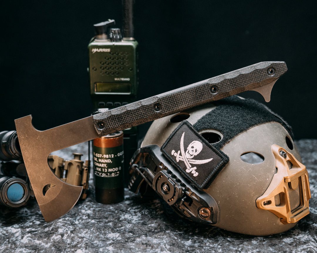 Howler Hawk- Black Burlap Micarta, Allen Bolts, Grooved Grip