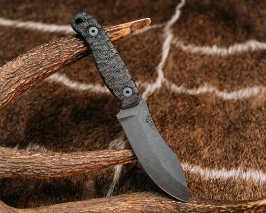 Skinner Jr - Black Canvas Micarta, Allen Bolts, Chaos Grip