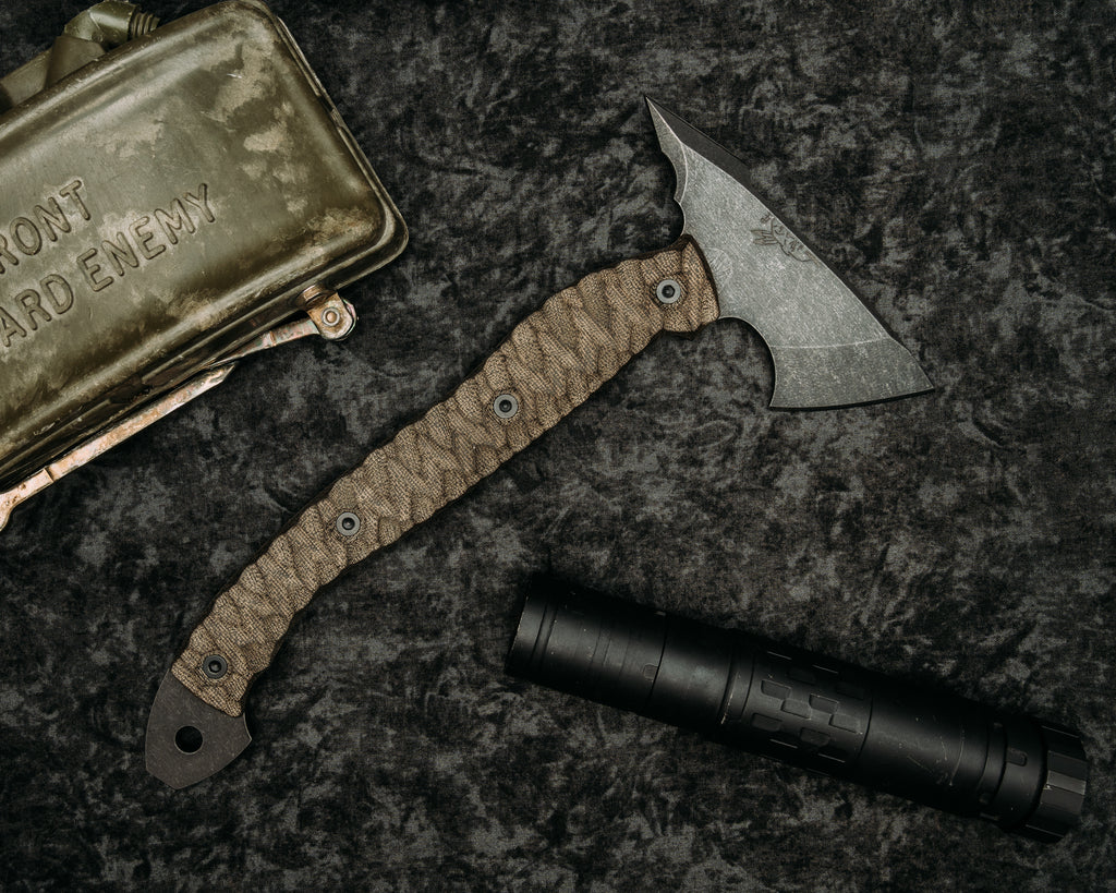 Bleeding Heart hawk - OD Green Canvas Micarta, Allen bolts, chaos grip