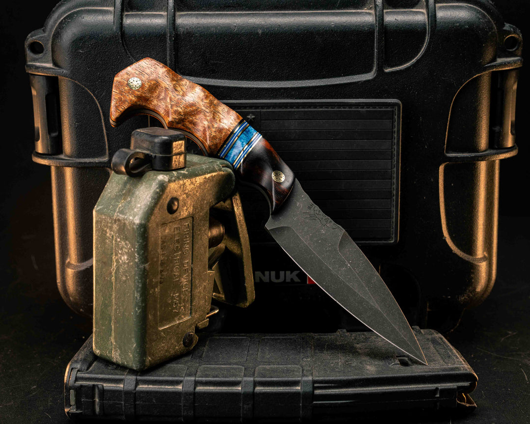 4" HUMINT- Desert Ironwood, Black G10, Brass and Blue G10 Pin Striping, Dark Denim Lapis Recon Stone Split, Lamtoro Burl, Mosaic Pins, Textured Grip