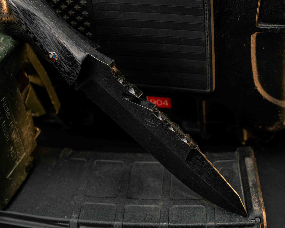Notched Wire Cutter Breacher Gen 3- Carbon Fiber, Patriot Mosaic Pins, Textured Grip