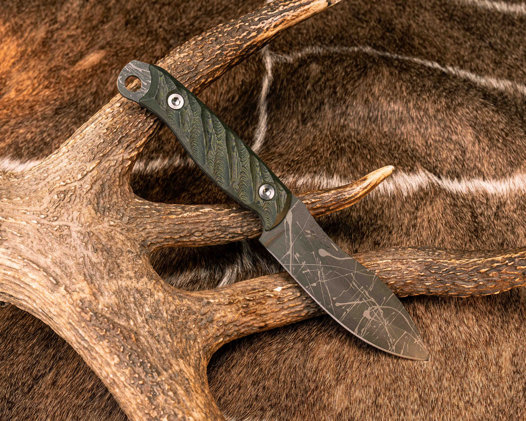 Hunter Skinner - Jungle Wear Carbon, Allen Bolts, Textured Grip