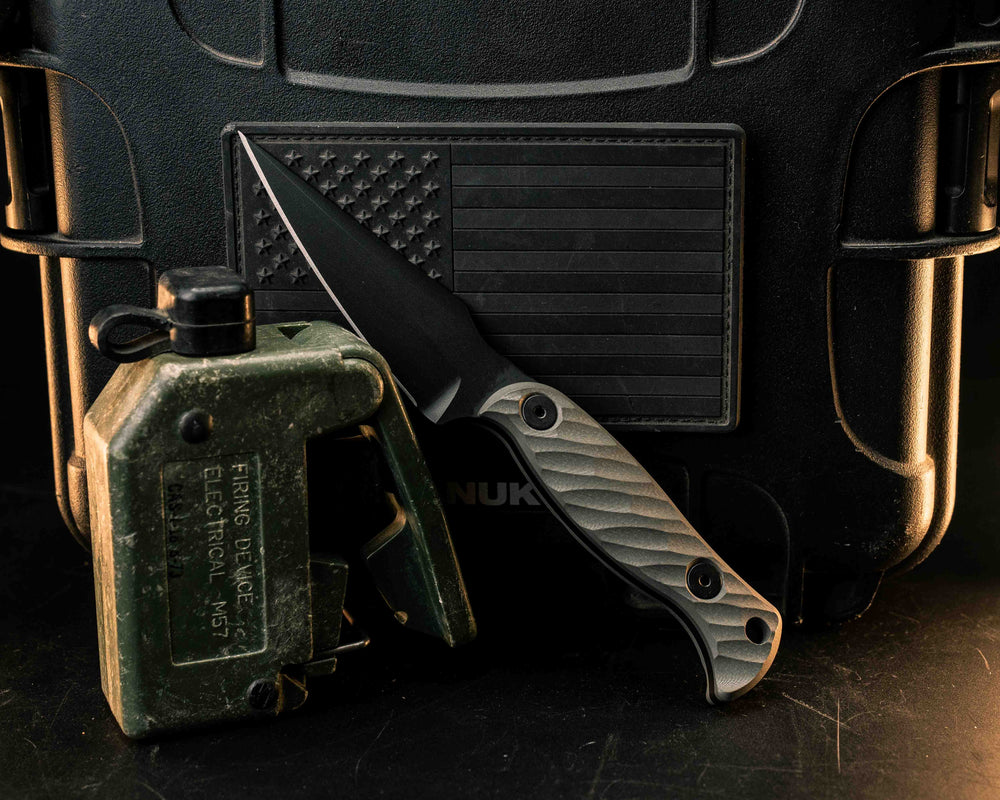 Gulo Gulo- Grey G10, Armor Black Cerakote, Allen Bolts, Textured Grip