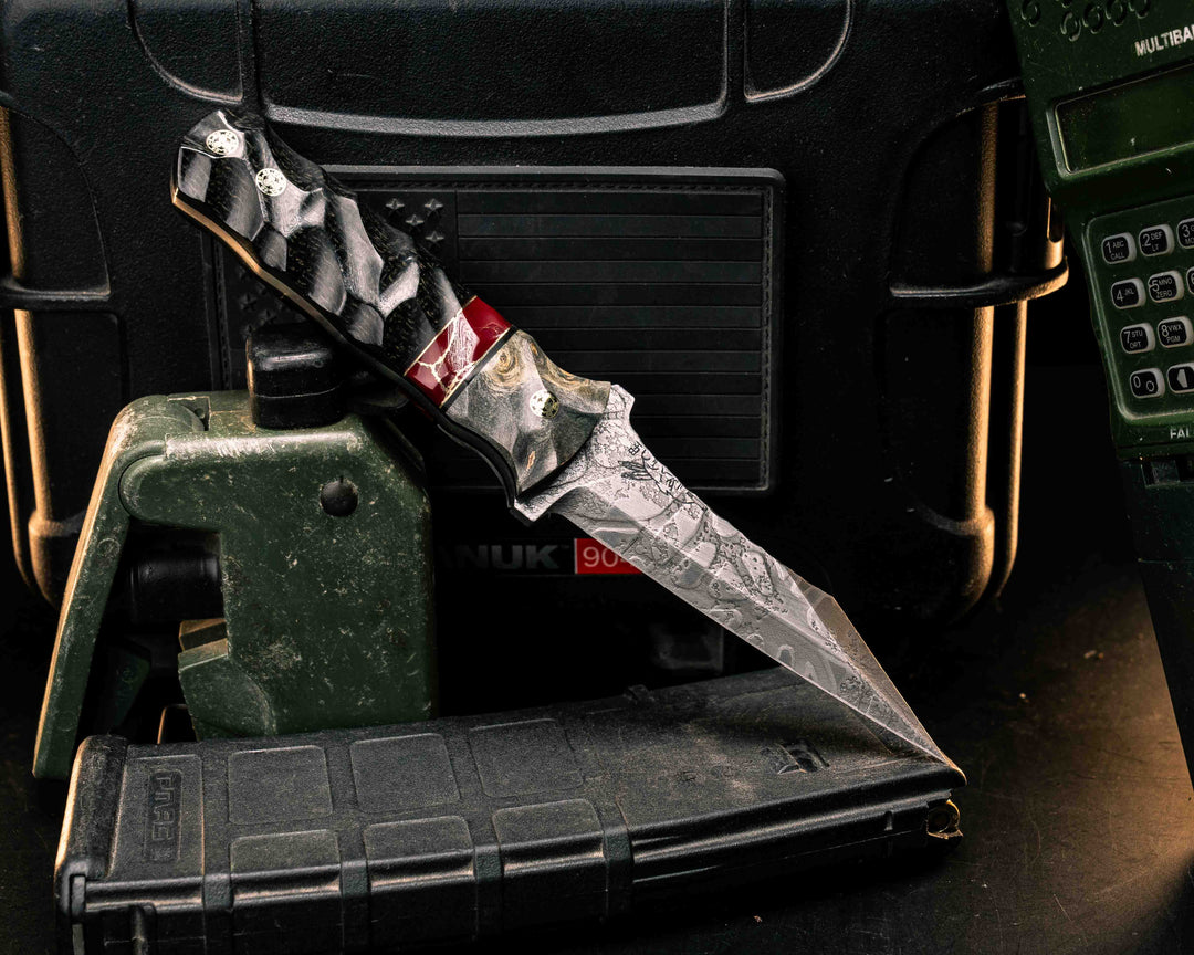 Combat Dirt Nap- Buckeye Burl, Black G10 Brass Pin Striping, Red with Gold Web Tru-stone Split, Black Burlap Micarta, Mosaic Pins, Textured Grip