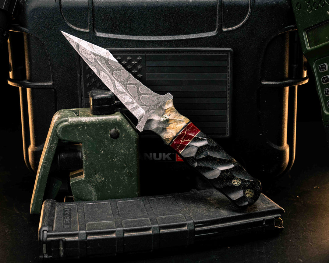 Combat Dirt Nap- Buckeye Burl, Black G10 Brass Pin Striping, Red with Gold Web Tru-stone Split, Black Burlap Micarta, Mosaic Pins, Textured Grip